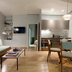 Contemporary Saint Sauveur One Bedroom Apartment